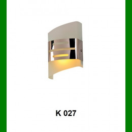Đèn hắc tường thủy tinh