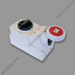 Ổ cắm công nghiệp kèm công tắc loại kín nước 5P-32A